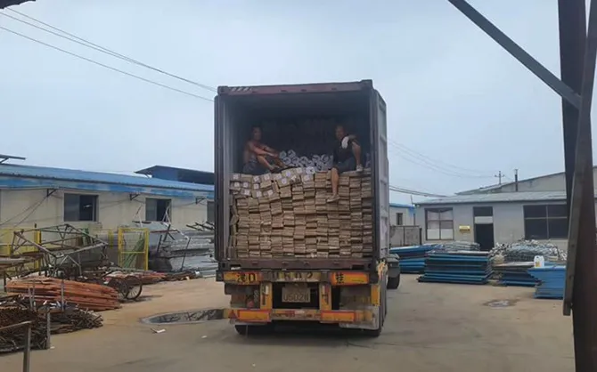 Çindən konteyner daşınmaları